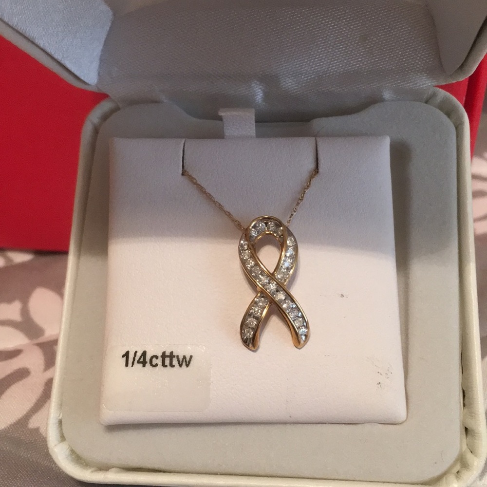 Diamond 10k necklace